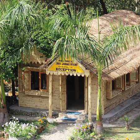 Eden jungle resort Sauraha Exterior foto